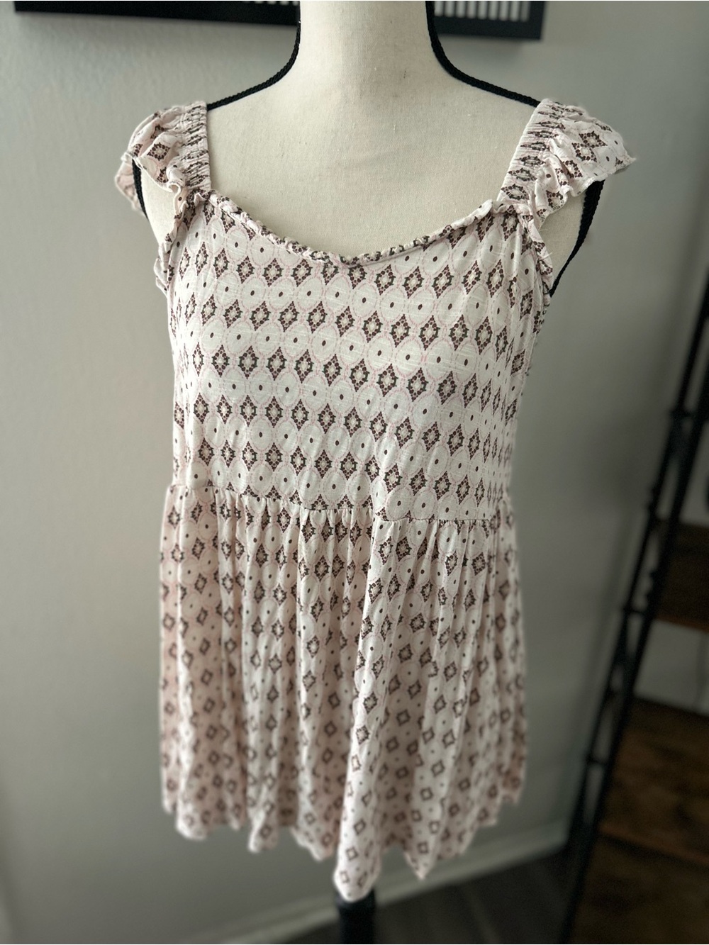 Torrid Cream Floral Print Babydoll Top Romantic Parisian Feminine Coquette 1X